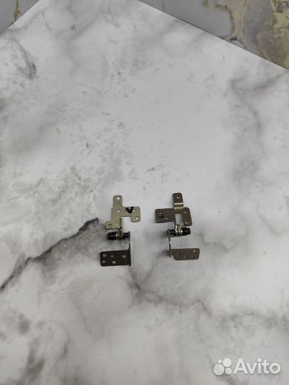 Петли для ноутбука Asus R540B снятые