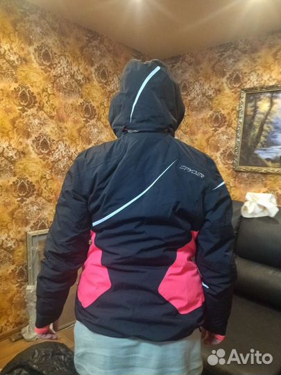 Горнолыжная куртка женская spyder