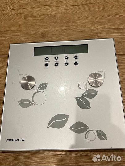 Весы напольные polaris