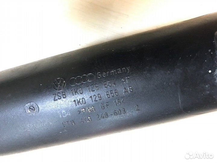 Патрубок интеркулера Audi Q3 8U 2014