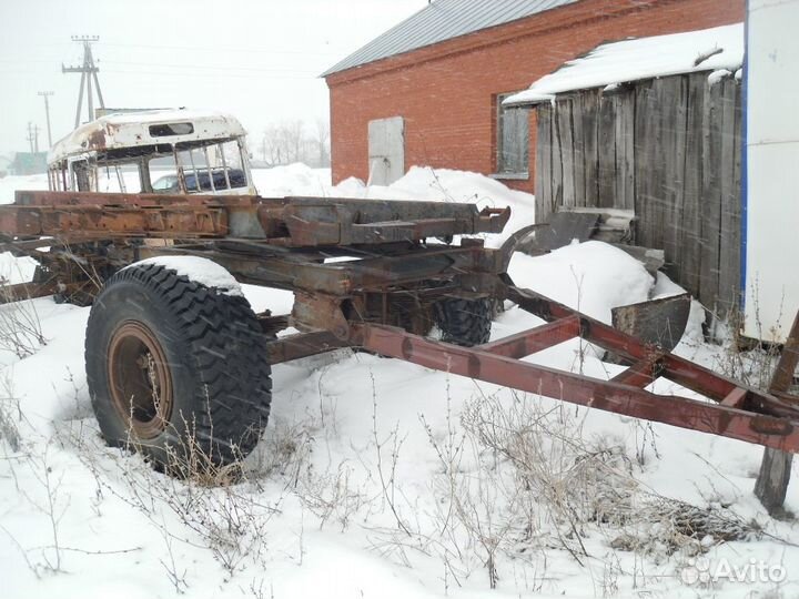 Прицеп поворотный 2 птс-6