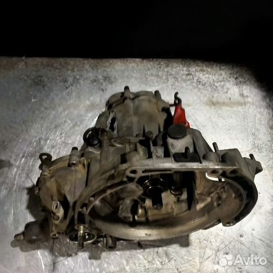 МКПП на запчатси от Лада Пиора (1.6) 211001700012