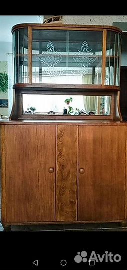 Стекла с гравировкой для буфета