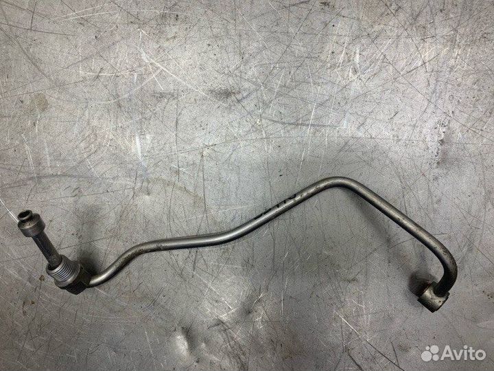 Трубка подачи масла в турбину Renault Megane