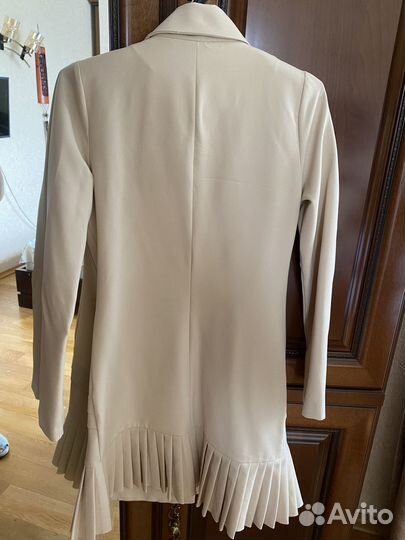 Платье пиджак 42