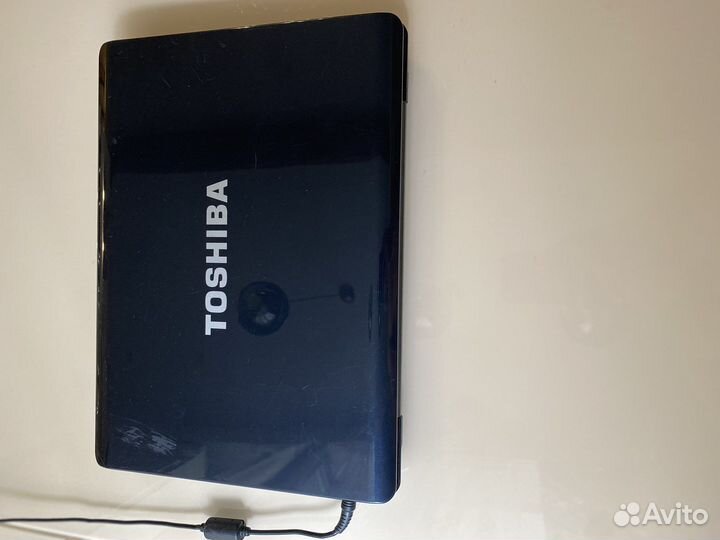 Ноутбук toshiba