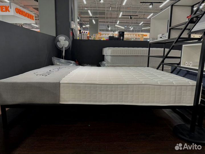 Матрас новый 140х200