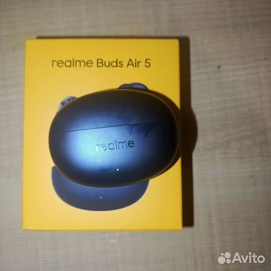 Realme bads air 5