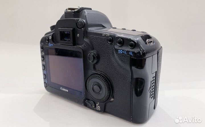 Камера Canon EOS 5D Mark II