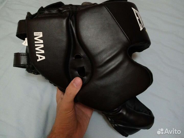 Шлем защитный Everlast