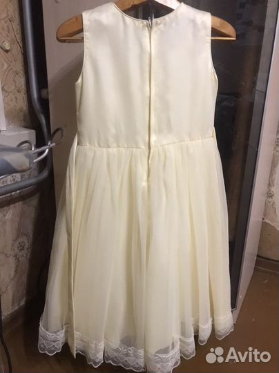 Платье для девочки на праздник