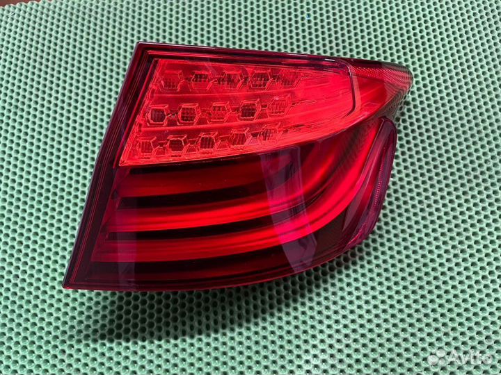 Фонарь задний правый Bmw F10