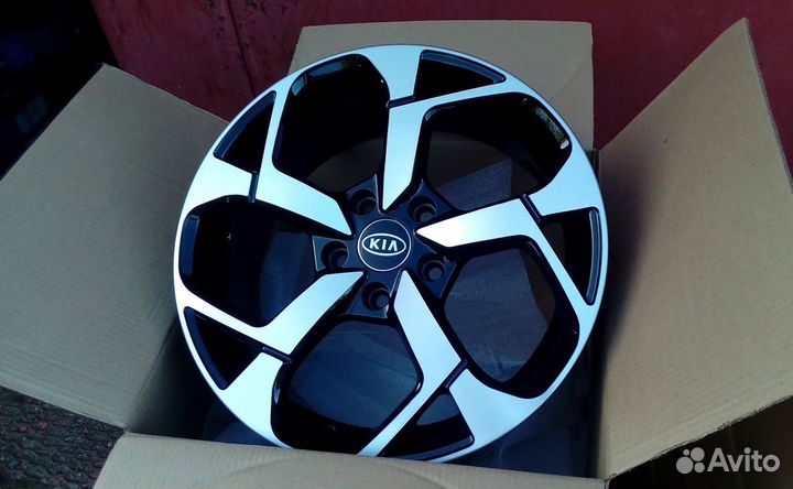 Новые диски R17 ST Kia Sportage
