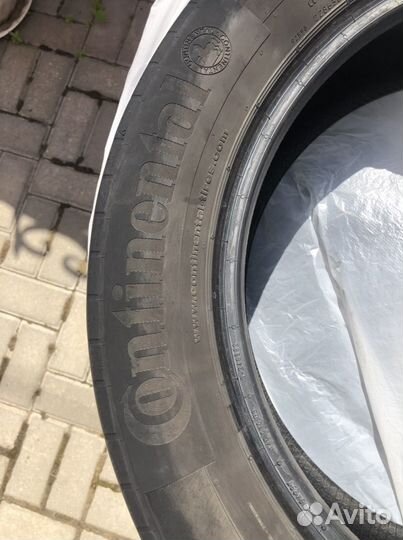 Continental ContiPremiumContact 5 215/55 R17