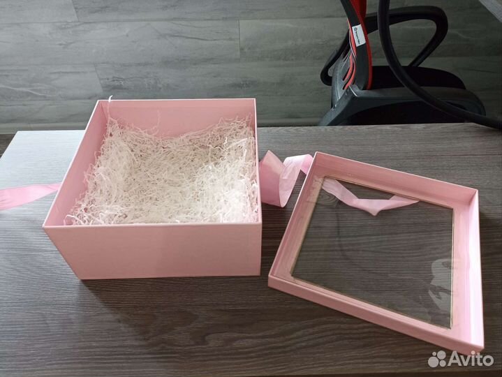 Коробка для подарка
