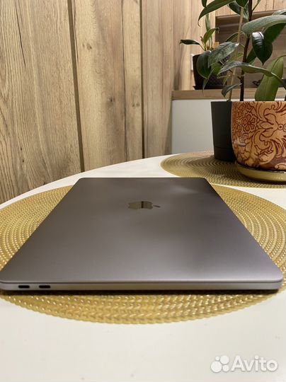 Macbook pro 13 2017