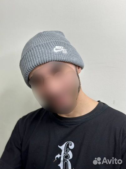 Шапки Nike зимние