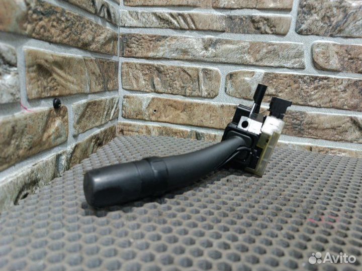 Подрулевой переключатель поворотников Hyundai