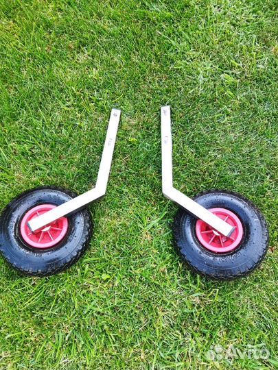 Лодка стеклопластиковая 3,7