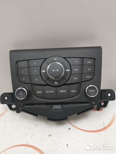 Блок управления магнитолой Chevrolet Cruz