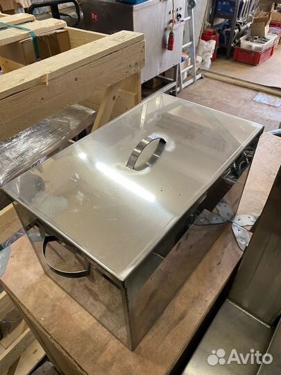 Мангалы, коптильни