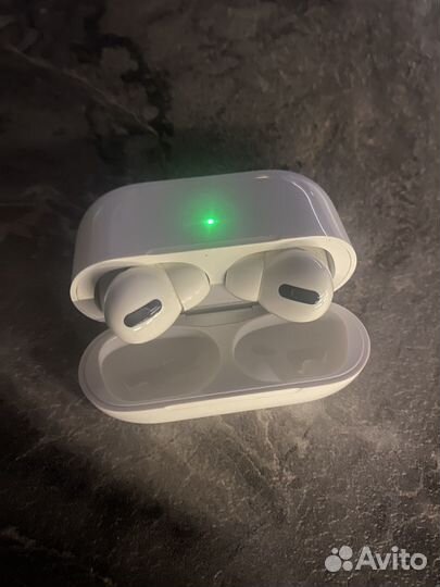 Apple airpods pro