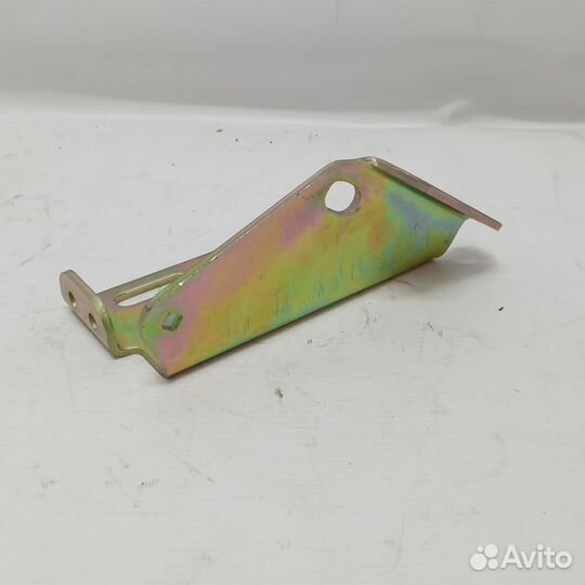 Кронштейн крепления гур УАЗ (двигатель умз 421)