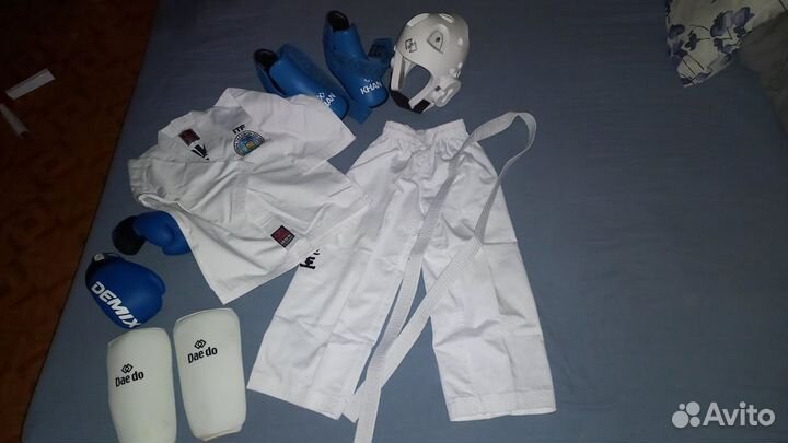 Комплект для тхеквондо