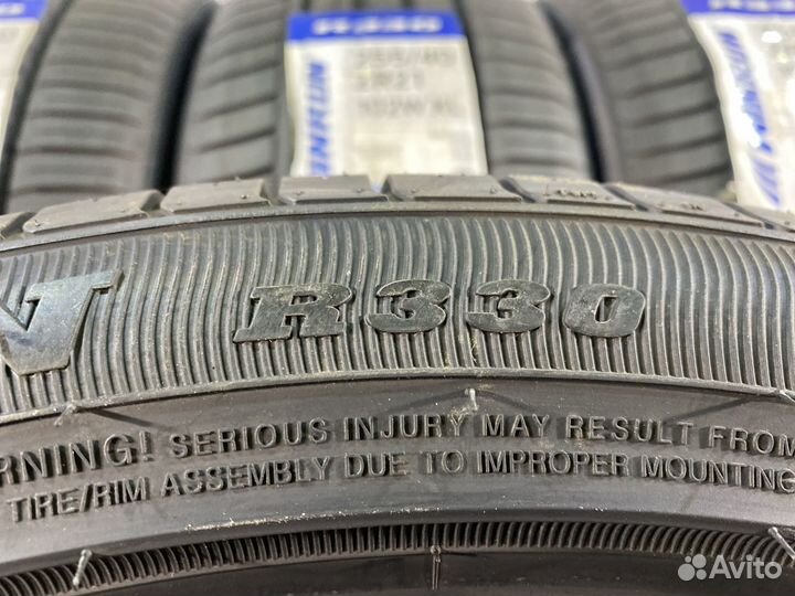 Winrun R330 255/40 R21 105Y