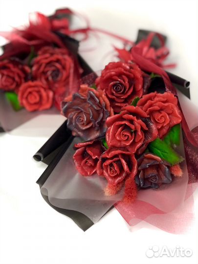 Букет Блэк Мэджик из мыльных роз