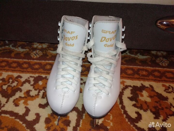 Фигурные коньки Graf Davos Gold
