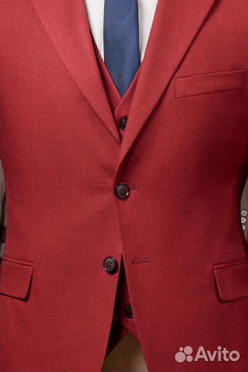 Мужской костюм тройка