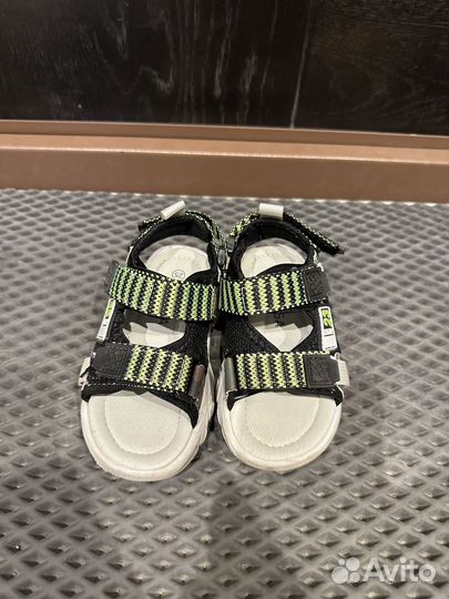 Сандалии детские для мальчиков