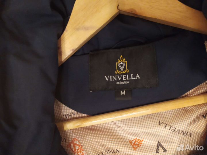 Тёплая куртка размер M