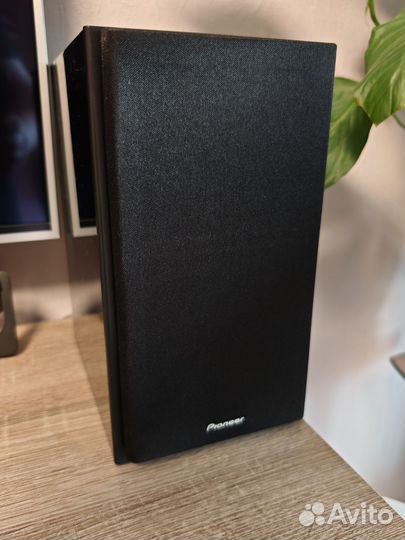 Pioneer HM76D