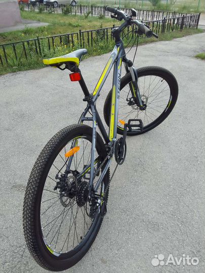 Stern motion1.0 R27.5