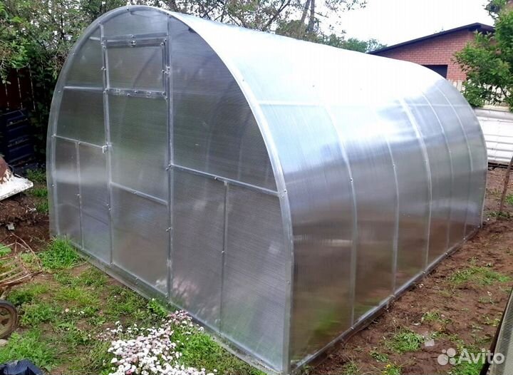 Теплица из поликарбоната 4 метра