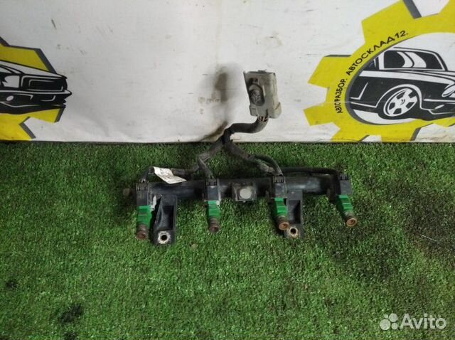 Топливная рампа Peugeot 206 седан KFW 2008