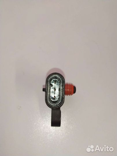 Датчик давления воздуха во впускном коллекторе. GM