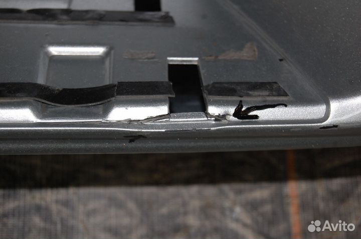 Бампер задний - Mitsubishi L200