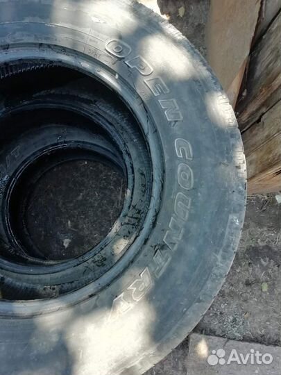 Toyo Celsius CUV 275/65 R17 19B