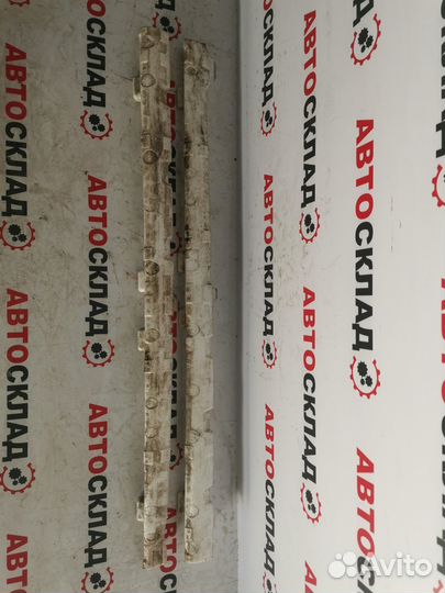 Наполнитель порогов Б/у 7586433010