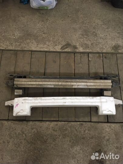 Усилитель бампера subaru forester sg5