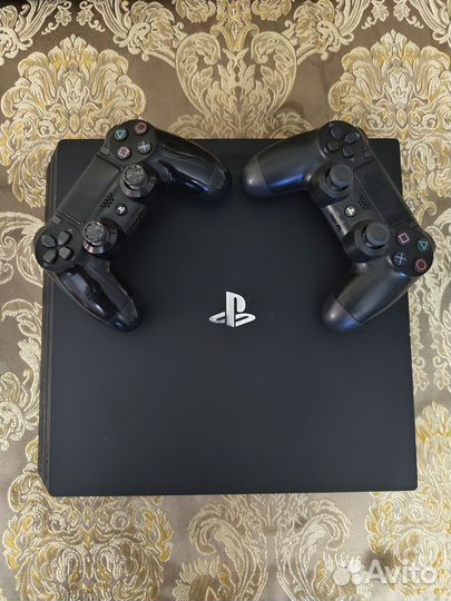 Sony 4 PS4 pro 1tb + 2 диски
