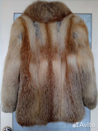 Полушубок из меха рыжей лисы
