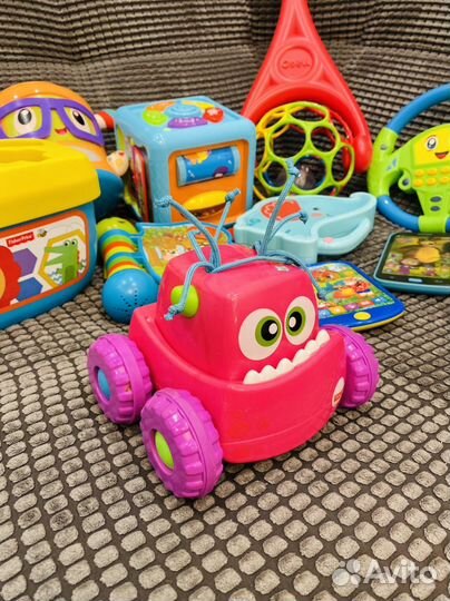 Музыкальные игрушки для малышей пакетом