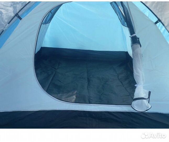 Туристическая палатка 3х.местная.Новая