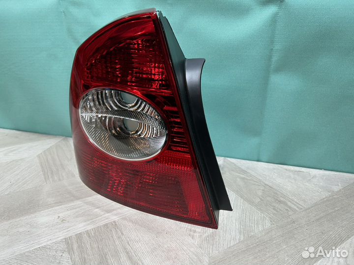 Фонарь задний левый Ford Focus 2 (04-11) седан