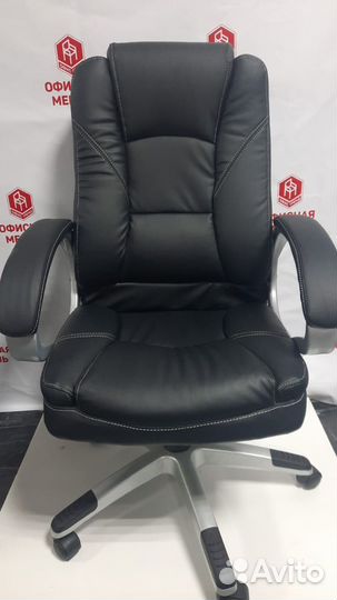 Офисное кресло College BX-3177