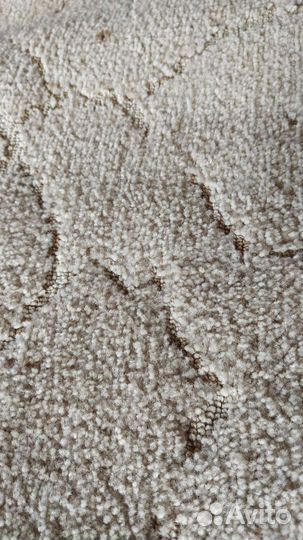 Ковер шерстяной новый